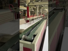 Panneaux muraux de salle de bain résistants à l'eau de 8 pouces de large, approuvés ISO9001 / SGS