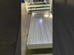 Production de placage bois PVC