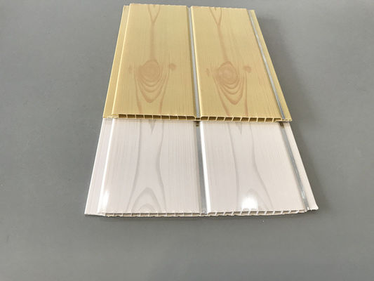 200 × 5,95M Panneaux de revêtement en bois en PVC pour l'intérieur pour le restaurant 7 mm d'épaisseur 8 pouces panneau de plafond en PVC couleur en bois populaire