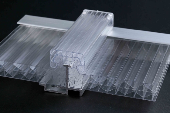 10 ans de garantie de panneaux ondulés de , feuille de polycarbonate de Bayer Makrolon
