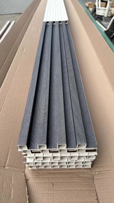 Panneaux muraux 3D contemporains en PVC et WPC, revêtements muraux à lattes imitation bois