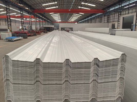 Matériau de toiture d'entrepôt : tôles en PVC UPVC 2mm, tuiles de toiture en PVC pour toit d'usine, longue durée de vie, tôle ondulée en PVC blanc