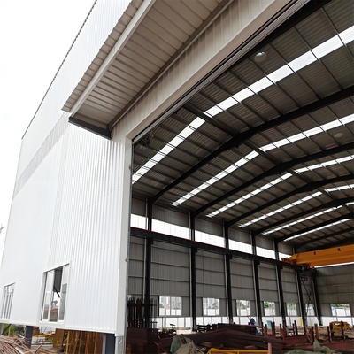 Fabricants de tôles de toiture en PVC blanc en résine synthétique à installation rapide, tôles de toiture en PVC de 2 mm pour toiture, tejas de UPVC populaires en Amérique latine