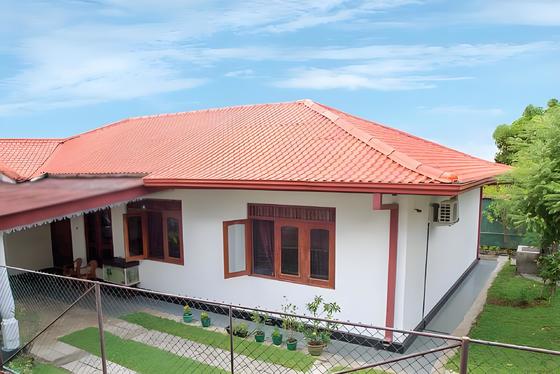 1050mm width plastic wavy roofing ASA pvc roof tiles UV resistant UPVC roofing sheets manufacturer Spanish Tejas de UPVC a Latina America