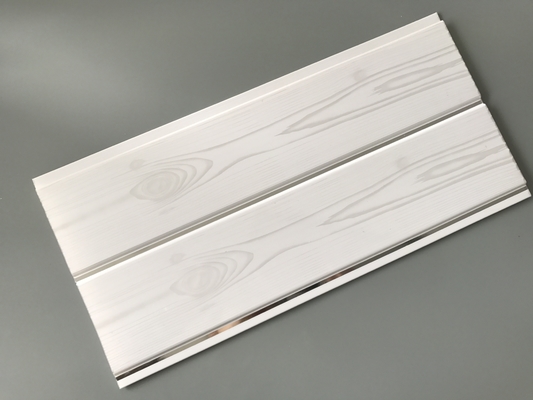 Panneaux en plastique de revêtement de mur de surface d'impression, panneautage en bois blanc pour des murs