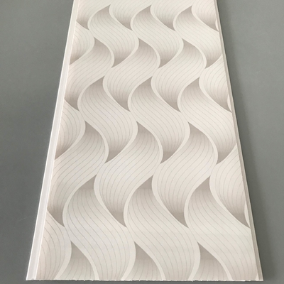 Panneaux plats de PVC pour le plafond, impression brillante imperméable de panneaux de plafond de salle de bains