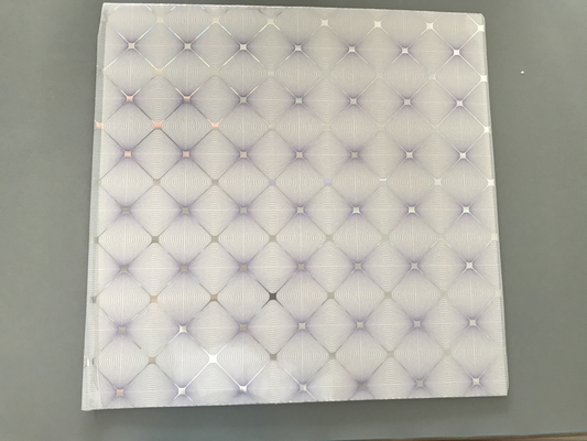 Facile installez/conception pourpre brillante de PVC de plafond épaisseur propre des panneaux 7mm